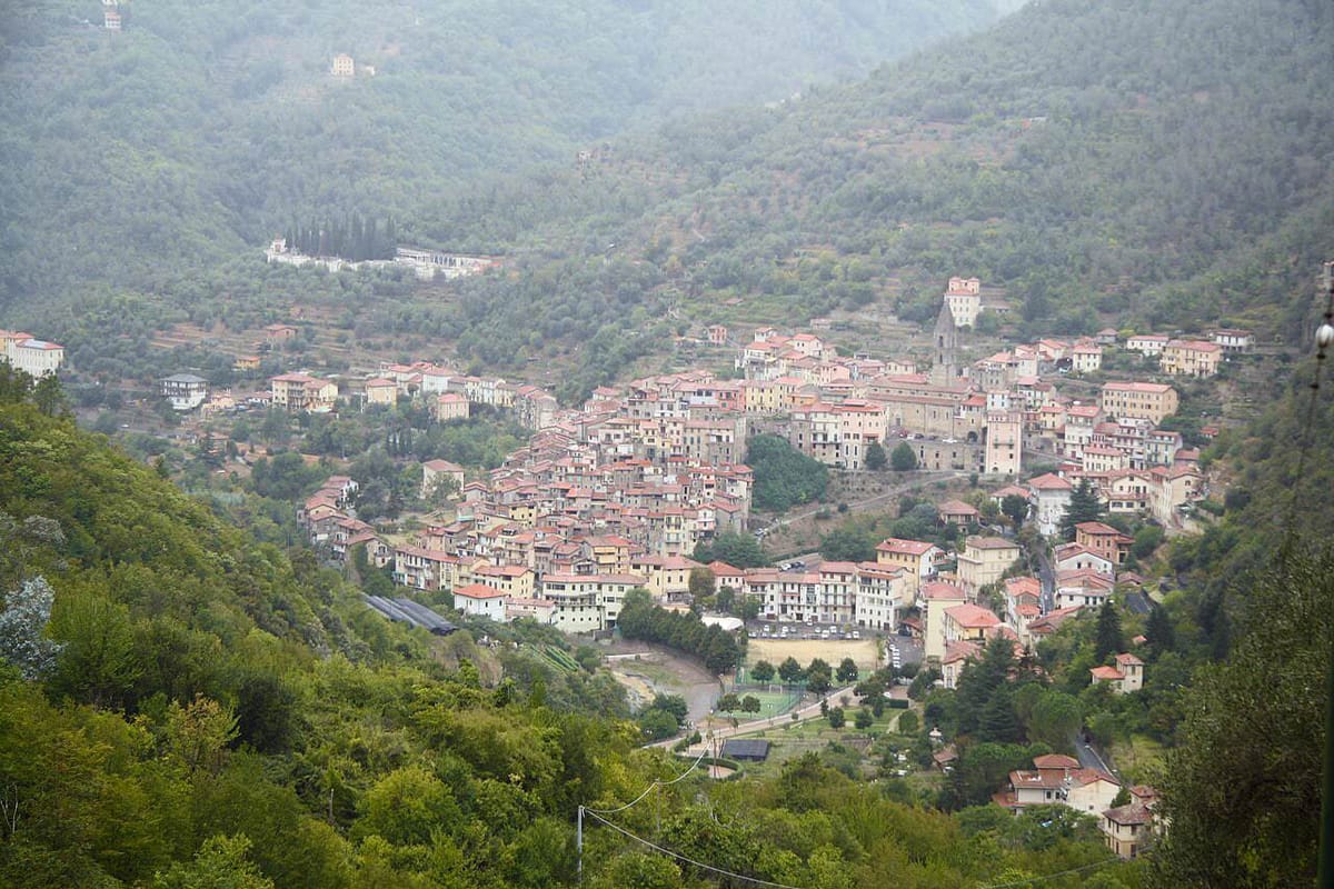 A view of Pigna