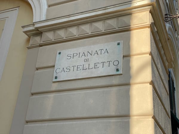 Spianata di Castelletto - Genova