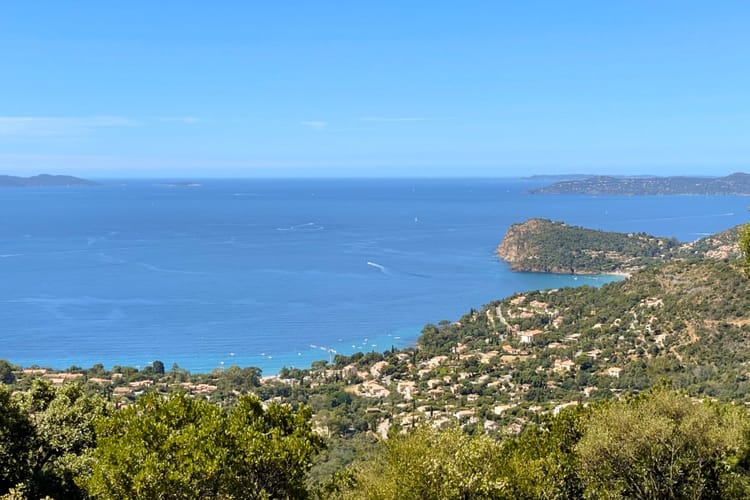 Cycling the Col du Canadel: A Hidden Gem in Provence